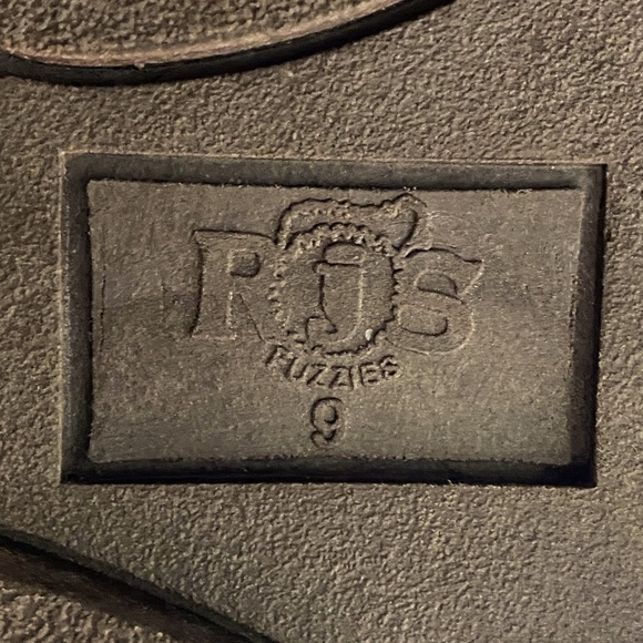 RJS Fuzzis Sheepskin boots size 9 - Picture 7 of 8